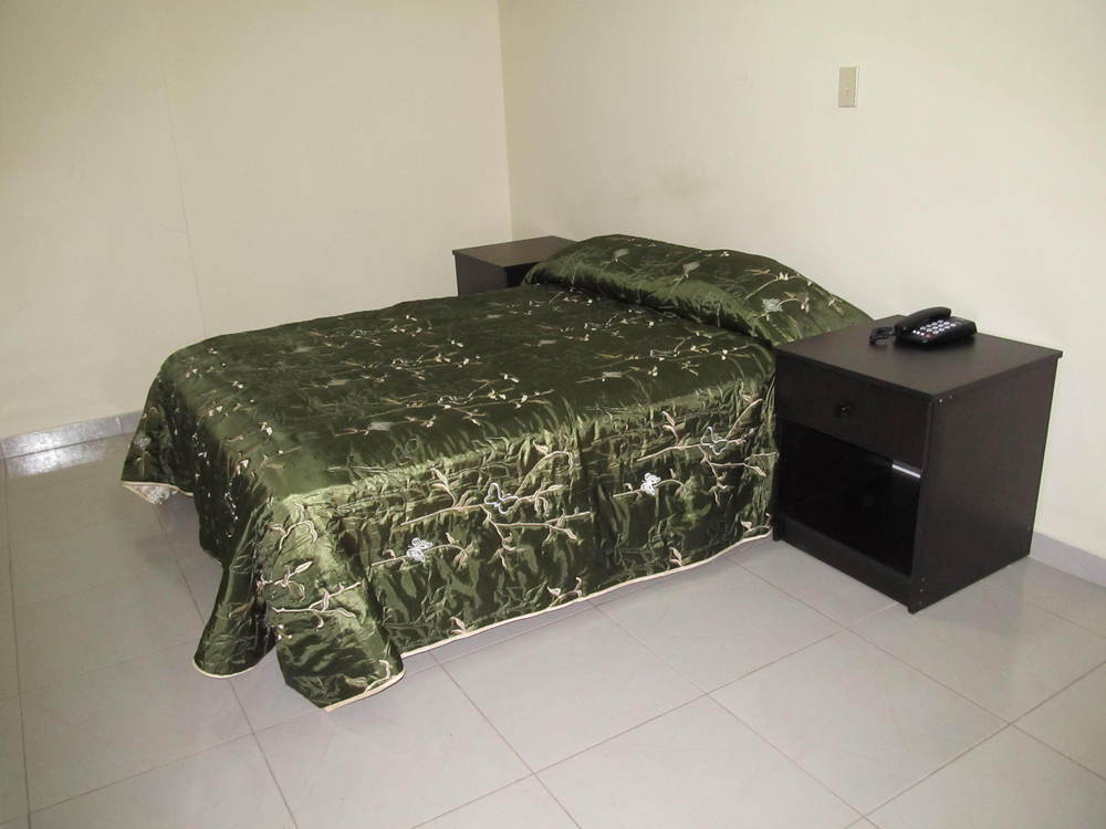Discovery Panama City Room photo